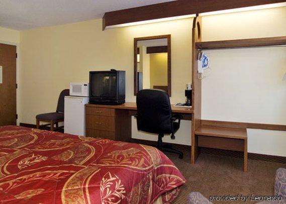 Sleep Inn Мак-Доно Номер фото
